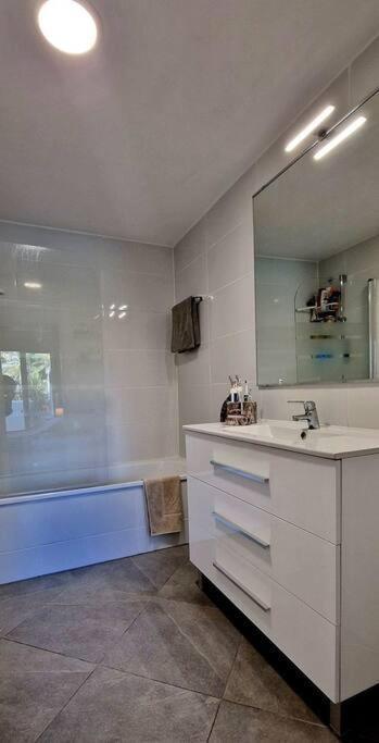 5* Stunning Golf & Sea Apartment Mijas Exterior foto